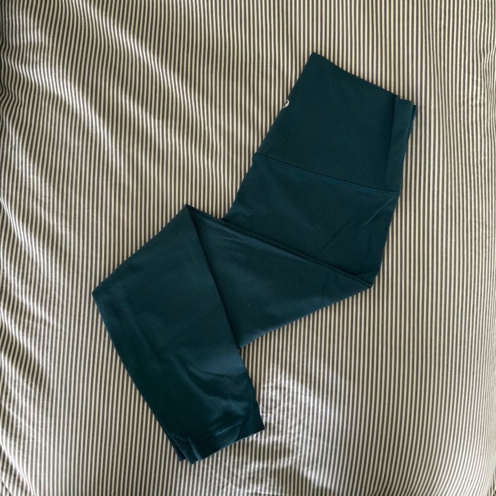 lululemon Align HR Tight 25" size 8